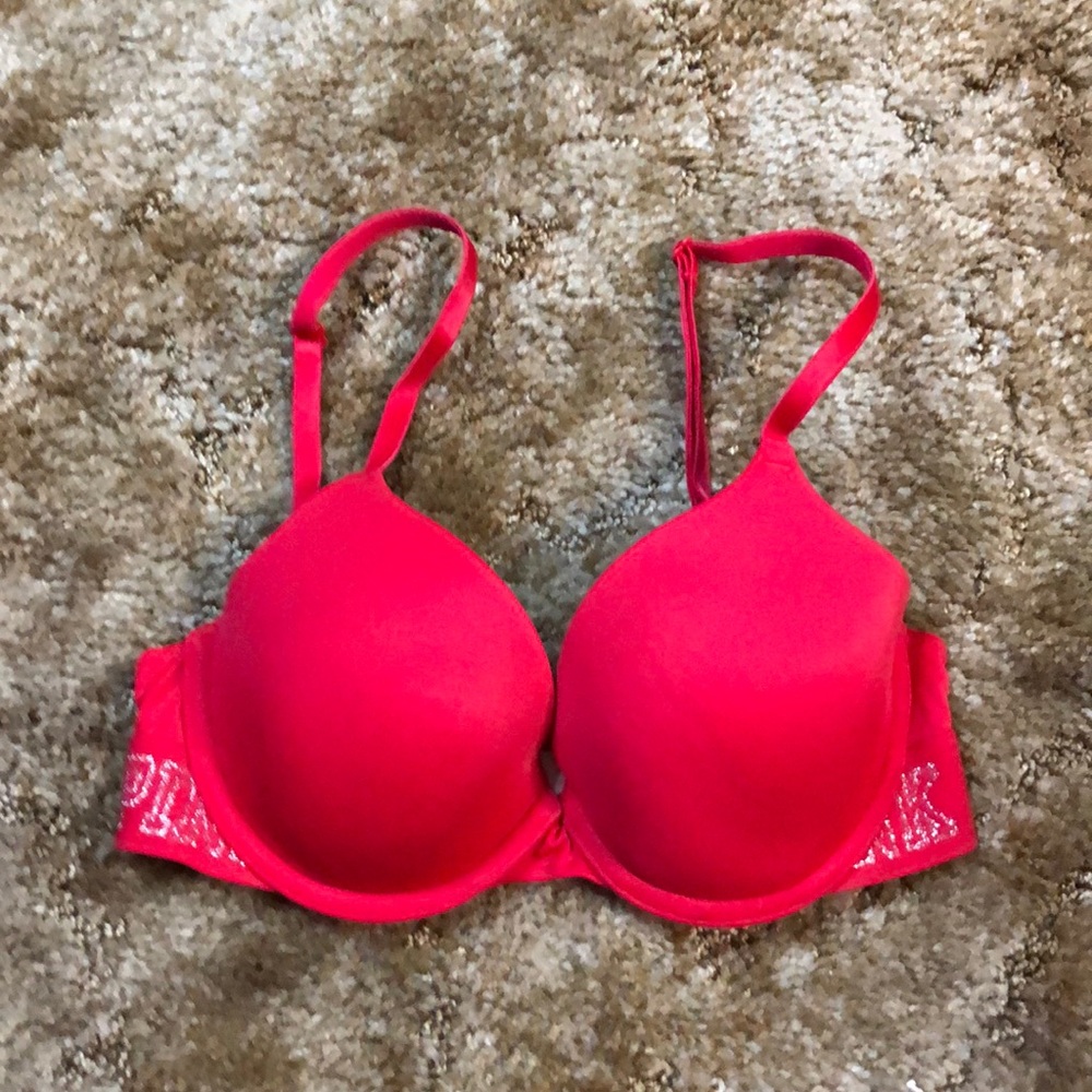 Victoria’s Secret Red T Shirt Bra Size 32C